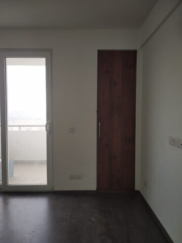 Room in 3 BHK Apartment at Emaar The Enclave, Sector 66 – for Sale