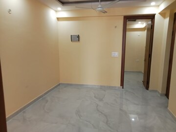 2.5 BHK Builder Floor For Sale in Ambrosia Luxury Homes, Sector 1 Greater Noida