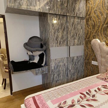 Room in 3 BHK Apartment at Ambala Highway – for Rent