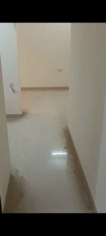 Room in 1 BHK Apartment at MICL Aaradhya One Park, Ghatkopar East – for Rent