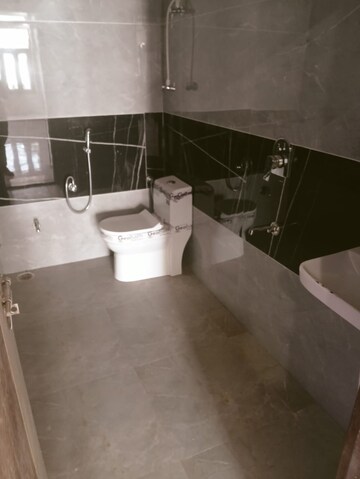 Attached Bathroom in 3 BHK Villa at Kalwar Road – for Sale