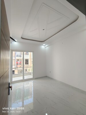 Room in 3 BHK Villa at Kalwar Road – for Sale