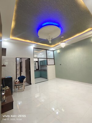 Room in 3 BHK Villa at Kalwar Road – for Sale