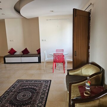 Living Room in 3 BHK Apartment at Sector 21 – for Rent