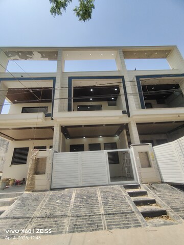 4 BHK Villa – Exterior View View at Jhotwara - for Sale