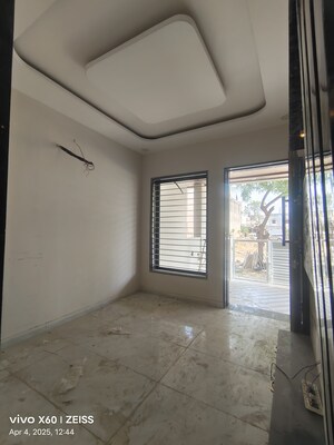 Room in 4 BHK Villa at Jhotwara – for Sale