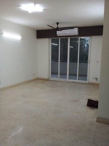 Room in 4 BHK Apartment at Emaar The Enclave, Sector 66 – for Rent