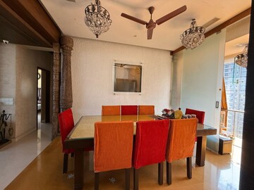 Living Room in 4 BHK Apartment at Kalpataru Horizon, Worli – for Sale