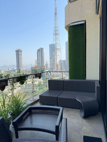 Balcony in 4 BHK Apartment at Kalpataru Horizon, Worli – for Sale
