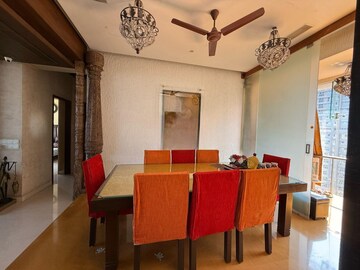 Living Room in 4 BHK Apartment at Kalpataru Horizon, Worli – for Sale
