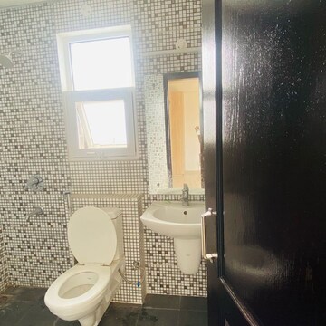 Attached Bathroom in 3 BHK Builder Floor at Omaxe New Chandigarh, Mullanpur – for Rent