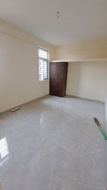Room in 2 BHK Builder Floor at New Thippasandra – for Rent