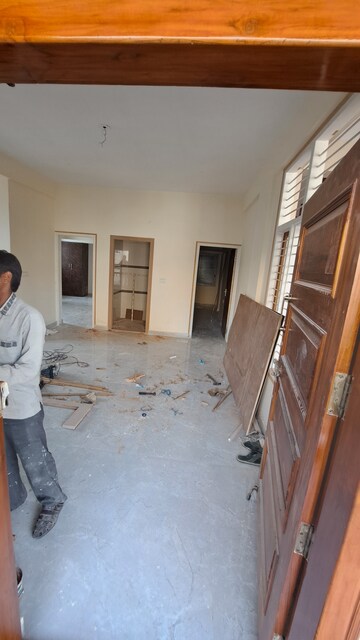 Room in 2 BHK Builder Floor at New Thippasandra – for Rent