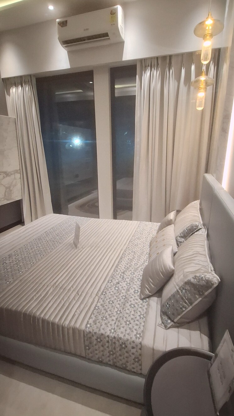 Master Bedroom, lokhandwala complex 2 Bedroom 767 Sq.Ft. Apartment In Lokhandwala Complex Mumbai 8517489