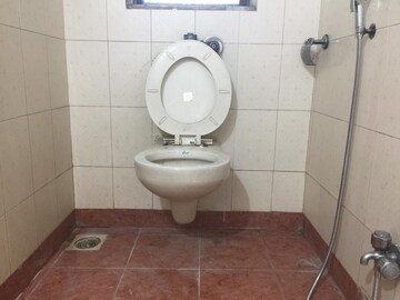 Attached Bathroom in 2 BHK Apartment at Royal Classic Co Op Society, Andheri West – for Rent