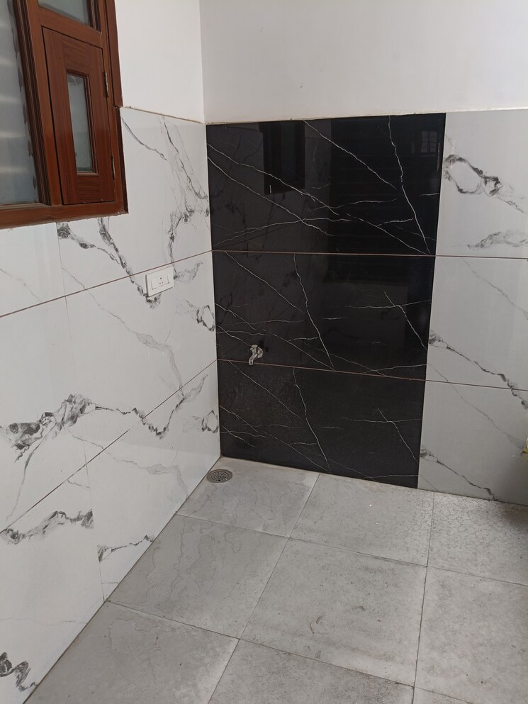 Room, dhakoli 3 Bedroom 2000 Sq.Ft. Builder Floor In Dhakoli Zirakpur 8517583