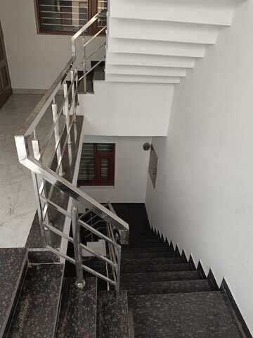  3 BHK Builder Floor at Dhakoli Village – for Rent