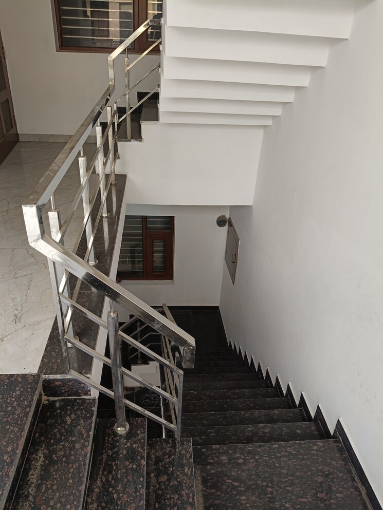 undefined, dhakoli 3 Bedroom 2000 Sq.Ft. Builder Floor In Dhakoli Zirakpur 8517583