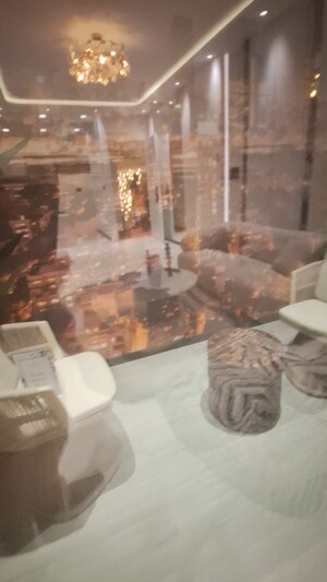  3 BHK Apartment at Lokhandwala Complex – for Sale