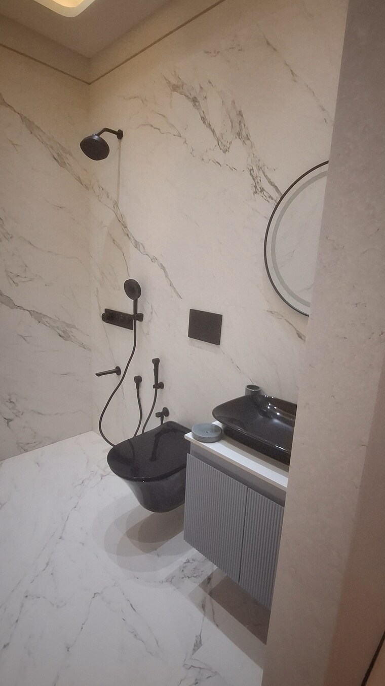 Other, lokhandwala complex 3 Bedroom 1052 Sq.Ft. Apartment In Lokhandwala Complex Mumbai 8517623