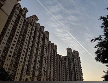 3 BHK Apartment – Exterior View View at DLF Hamilton Court, Sector 27 - for Sale