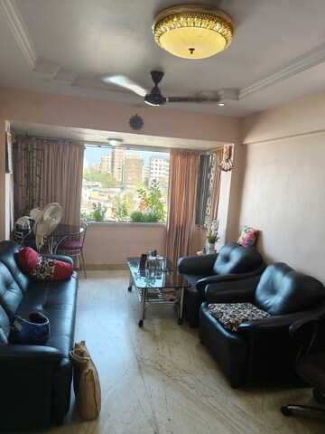 1.5 BHK Apartment For Sale in Vakola
