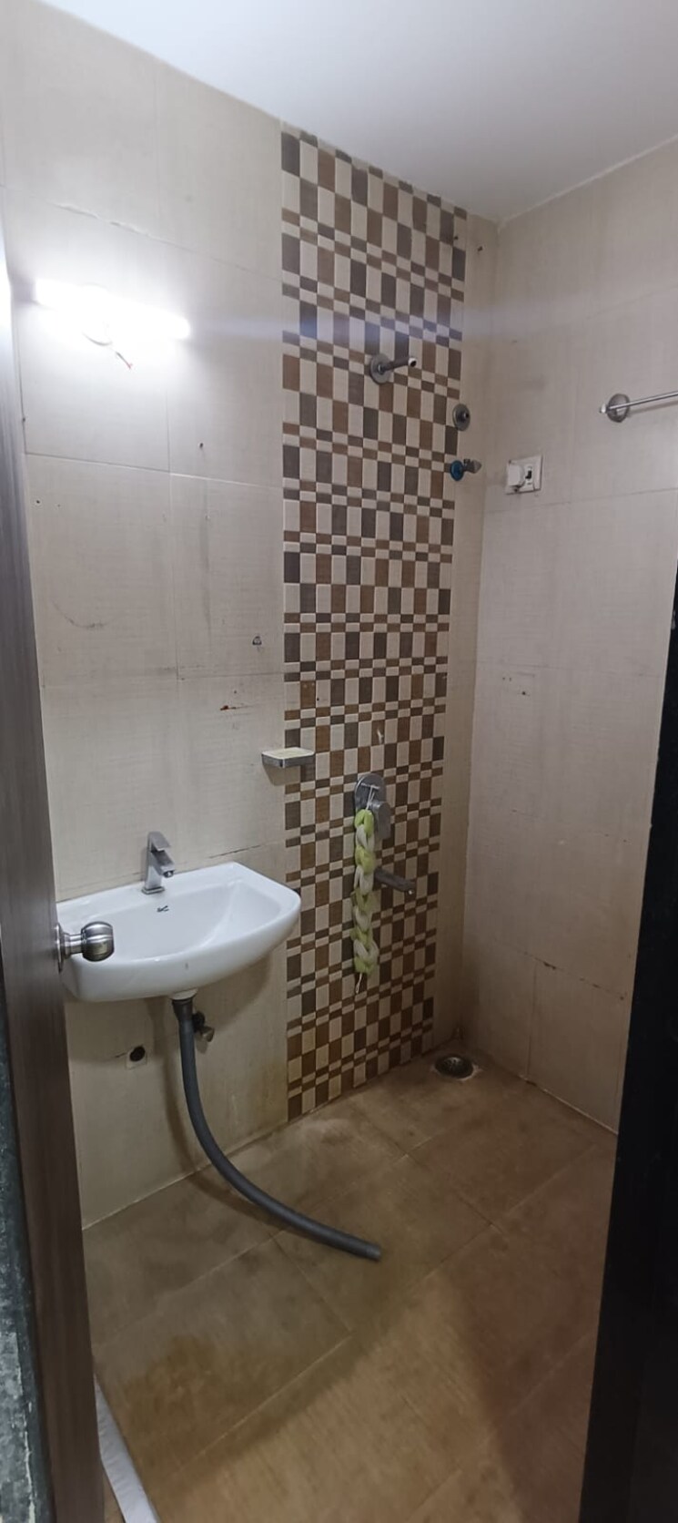 Bathroom, gajra-bhoomi-parth 3 Bedroom 1950 Sq.Ft. Apartment In Ghansoli Navi Mumbai 8517762
