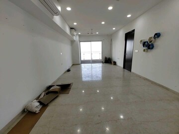 Room in 3 BHK Apartment at Lokhandwala Minerva Mahalaxmi, Mahalaxmi – for Sale