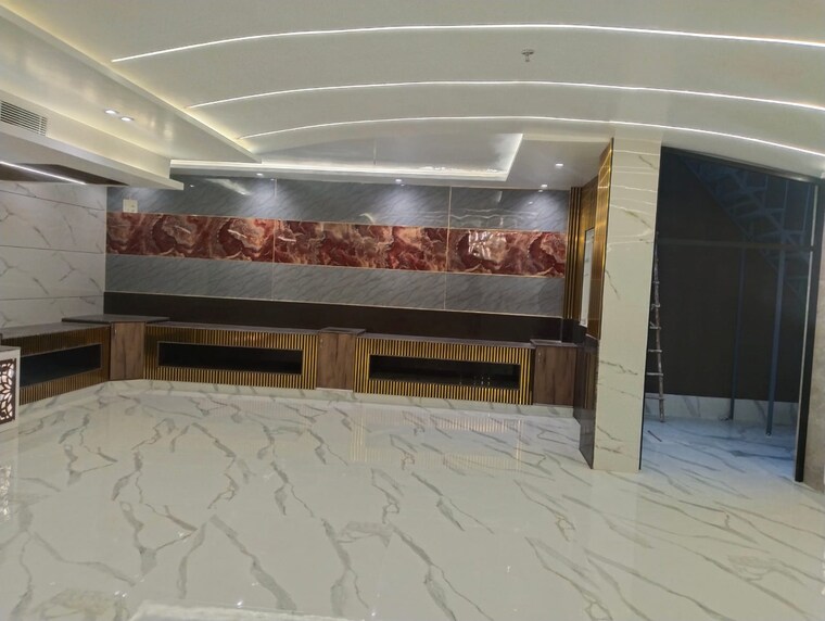 Living Room, sector 31 6+ Bedroom 450 Sq.Yd. Independent House In Sector 31 Noida 8517805