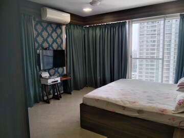 Master Bedroom in 3 BHK Apartment at Gala Evita Empress, Parel – for Rent