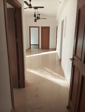 Room in 3 BHK Apartment at ATS Nobility, Sector 4, Greater Noida – for Sale