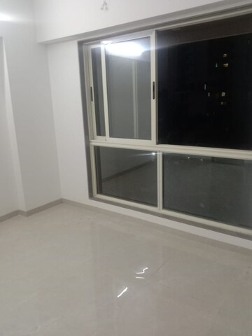 Room in 1 BHK Apartment at Nirmala Sadan Dahisar West, Dahisar West – for Rent
