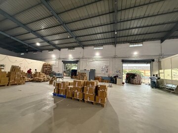  Warehouse For Rent in Soukya Road