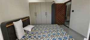 Room in 3 BHK Apartment at Mansarovar Extension – for Sale