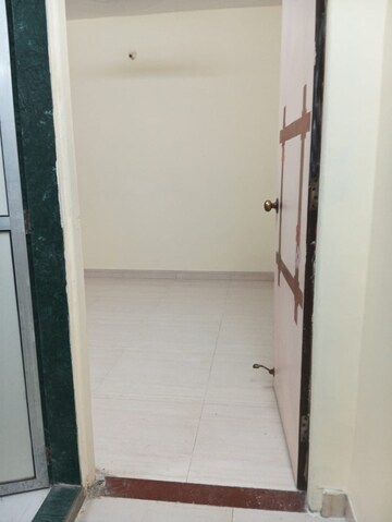 Room in 1 BHK Apartment at Andheri East – for Rent