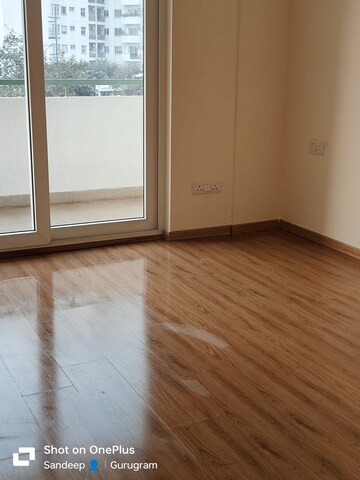 Room in 3 BHK Apartment at Emaar The Enclave, Sector 66 – for Rent