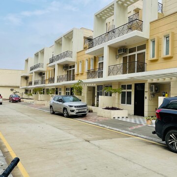 3.5 BHK Villa – Exterior View View at Amrapali Dream Valley, Amrapali Dream Valley - for Rent
