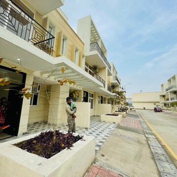 3.5 BHK Villa – Exterior View View at Amrapali Dream Valley, Amrapali Dream Valley - for Rent