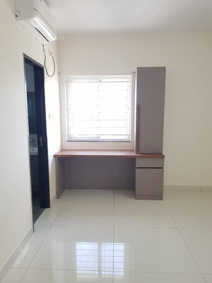 Room in 2.5 BHK Apartment at Khairatabad – for Sale