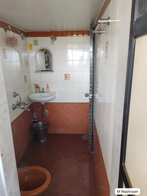 Attached Bathroom in 2 BHK Apartment at Siddeshwar Heights, Panch Pakhadi – for Sale