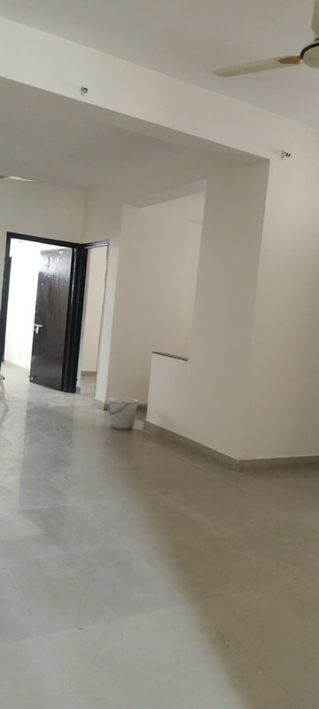 Room in 3 BHK Apartment at SRS Residency, Sector 88 – for Rent