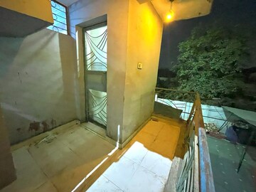 Balcony in 2 BHK Builder Floor at Sector 19 – for Rent