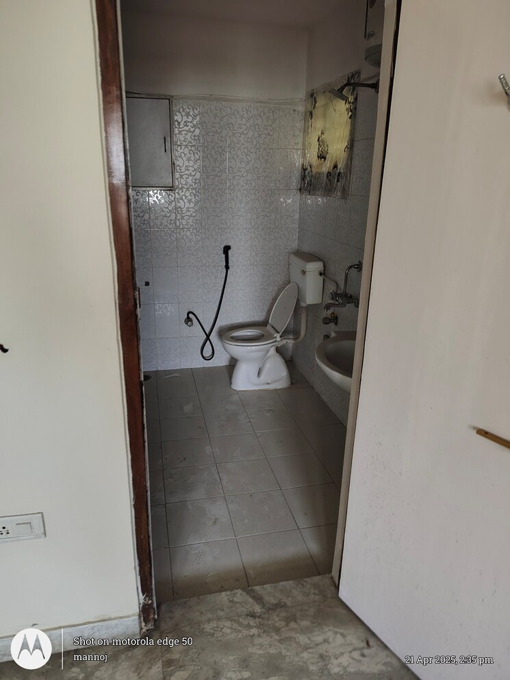 Bathroom, chuna bhatti 3 Bedroom 1500 Sq.Ft. Villa In Chuna Bhatti Bhopal 8518078