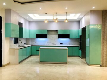 4 BHK Builder Floor For Sale in Sector 43