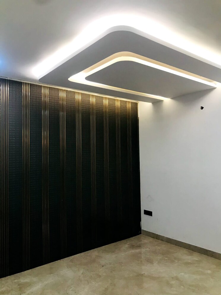 Room, sector 43 4 Bedroom 3240 Sq.Ft. Builder Floor In Sector 43 Gurgaon 8518050