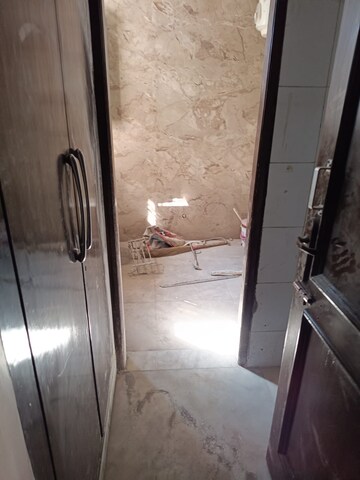 Bathroom in 2 BHK Builder Floor at Sector 28 – for Rent