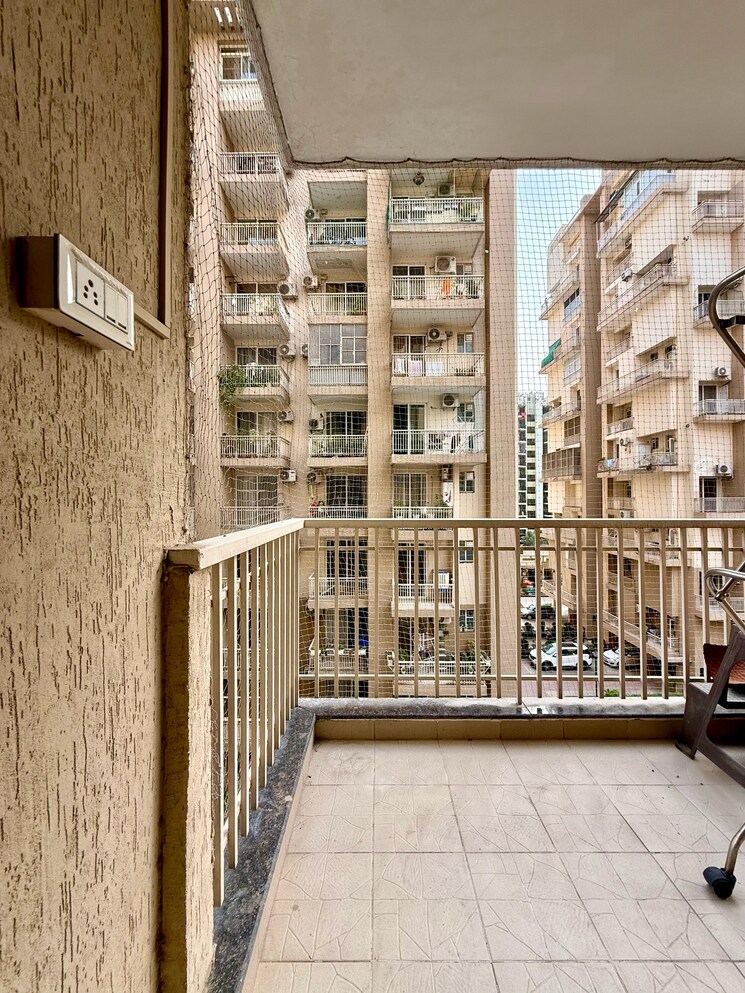 Balcony, sushma-crescent 3 Bedroom 1660 Sq.Ft. Apartment In Dhakoli Zirakpur 8518133