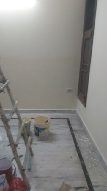 1.5 BHK Builder Floor at Mayur Vihar – for Rent