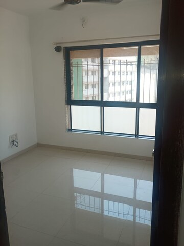 Room in 1 BHK Apartment at Gulmohar Sindhi CHS, Chembur – for Rent