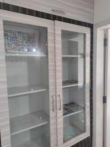 Room in 2.5 BHK Apartment at Lohia Jain Megh Malhar Raga, Bavdhan – for Rent